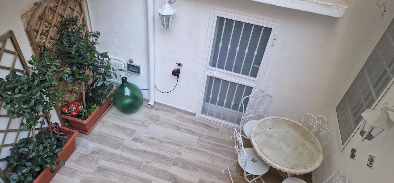Case Di Paola Via Melo Appartamenti Bari Exterior foto